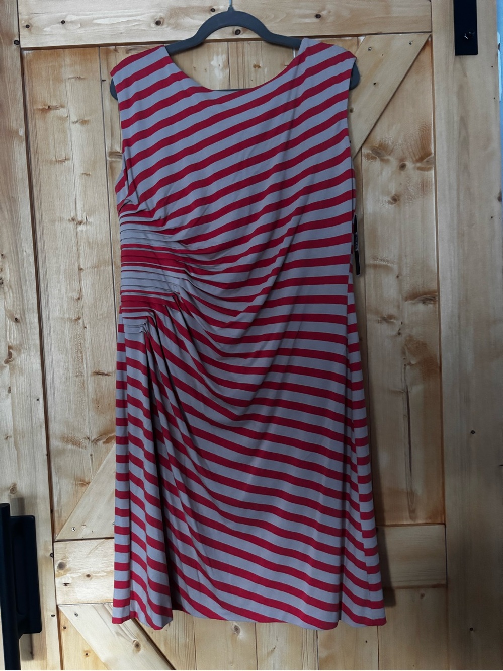 NWT Tahari Arthur S. Levine Matte Jersey Ruched Stripe Dress Taupe Melon size 16